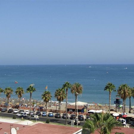 Luxury Beachfront Apartment In Benalmadena Costa Екстериор снимка